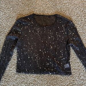 Black Star-Embellished Long Sleeve Crop Top